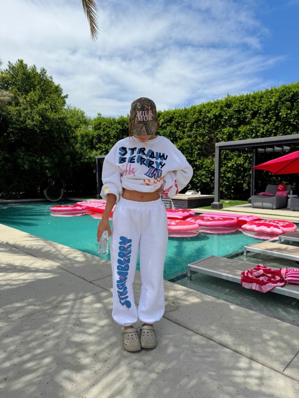 Strawberry Milk Mob Sweat Set Milkchella Sweatshirt and Sweatpants M/L